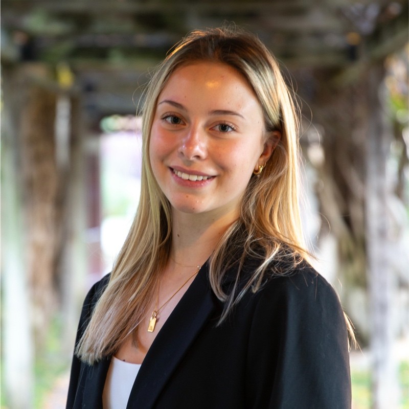 Sarah Hippenmeyer 